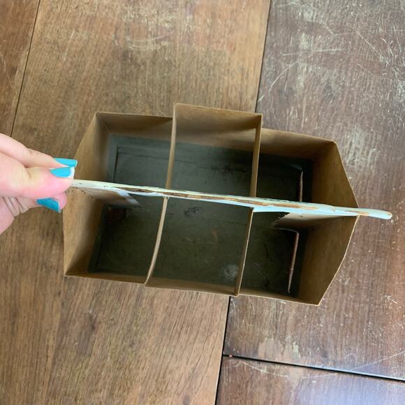 Vintage Advertising 7UP Soda 8 Pk Bottle Holder Cardboard Caddy 12oz in White - Picture 2 of 9